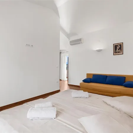 Beauty Villa *